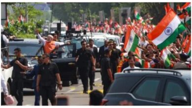 Photo of PM मोदी ने वडोदरा में किया रोड शो, कर्नल सोफिया का परिवार था मौजूद, लोगों ने बरसाए फूल