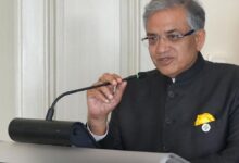 Photo of अब सिर्फ 15 दिन में मिलेगा वोटर ID! चुनाव आयोग की नई व्यवस्था से घर बैठे ट्रैक करें हर अपडेट – जानिए कैसे?