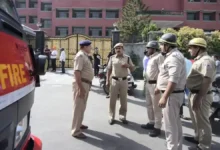 Photo of मुंबई के इंटरनेशनल स्कूलों को बम धमकी भरे ईमेल, पुलिस जांच में नहीं मिली कोई संदिग्ध वस्तु