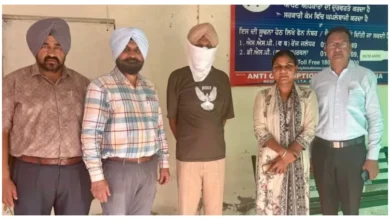 Photo of सहायक सब इंस्पेक्टर को 2,000 रुपए रिश्वत लेने के आरोप में पंजाब विजिलेंस ब्यूरो ने किया गिरफ्तार