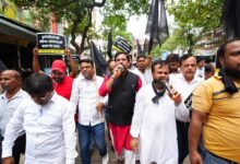Photo of BJP नेता ने पूर्वांचल के लोगों को बताया रोहिंग्या! संजीव झा बोले- या तो माफी मांगो या हर जगह झेलो विरोध