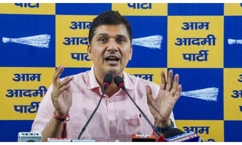 Aam Aadmi Party attacked BJP