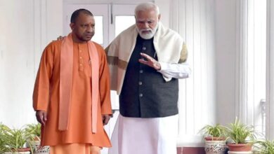 Photo of सीएम योगी के 53वें जन्मदिन पर पीएम मोदी समेत कई बड़े नेताओं ने दी बधाई