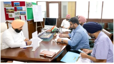 Photo of पंजाब के शिक्षा मंत्री हरजोत बैंस ने 14 करोड़ रुपये की लागत वाली बाढ़ सुरक्षा परियोजनाओं को जून के अंत तक पूरा करने का दिया आदेश