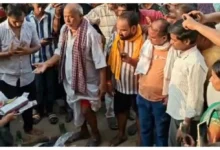Photo of महाराजगंज में प्रेमिका की मौत के बाद प्रेमी ने मांग में भरा सिंदूर, हर शख्स की आंख हुई नम