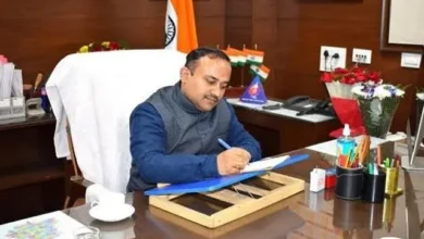 Photo of चुनाव आयोग द्वारा 8 पंजीकृत गैर-मान्यता प्राप्त राजनीतिक दलों को नोटिस जारी : सिबिन सी