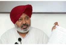 Photo of विधानसभा में सभी विधेयकों का सर्वसम्मति से पारित होना ‘आप’ सरकार की दूरदर्शी और ईमानदार सोच की बड़ी उपलब्धि : वित्त मंत्री हरपाल सिंह चीमा
