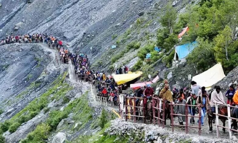 Four buses collide during Amarnath Yatra