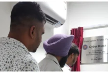 Photo of पंजाब पुलिस ने मोहाली में साईबर कियोस्क का किया उद्घाटन, मोबाइल डिवाइसों के मालवेयर विश्लेषण के लिए नई पहल