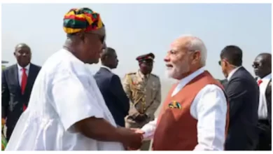 Photo of घाना के राष्ट्रपति महामा ने PM मोदी का किया स्वागत, गार्ड ऑफ ऑनर के साथ दी गई 21 तोपों की सलामी
