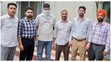 Photo of विजिलेंस ब्यूरो ने 30,000 रुपये रिश्वत लेते हुए हवलदार किया गिरफ्तार
