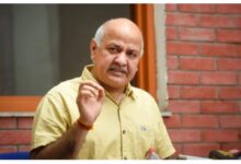 Photo of एक जुलाई को दिल्ली में पुराने वाहनों पर रोक लगी और उसी दिन केंद्र ने टैक्सी कंपनियों को किराया बढ़ाने की छूट दे दी : मनीष सिसोदिया