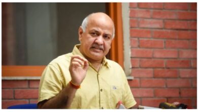 Photo of एक जुलाई को दिल्ली में पुराने वाहनों पर रोक लगी और उसी दिन केंद्र ने टैक्सी कंपनियों को किराया बढ़ाने की छूट दे दी : मनीष सिसोदिया