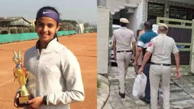 Photo of गुरुग्राम में राज्य स्तरीय टेनिस खिलाड़ी राधिका यादव की पिता ने गोली मारकर हत्या की