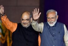 Photo of डॉक्टर नहीं देवता हैं ये लोग! पीएम मोदी ने डॉक्टरों को बताया ‘मानवता के रक्षक’, जानिए किस नेता ने क्या कहा
