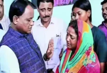 Photo of यौन उत्पीड़न से तंग आकर ओडिशा की छात्रा ने की आत्मदाह की कोशिश, इलाज के दौरान हुई मौत