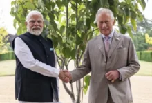 Photo of PM मोदी ने किंग चार्ल्स से की मुलाकात, ‘एक पेड़ मां के नाम’ अभियान के तहत भेंट किया विशेष पौधा