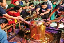 Photo of सावन का दूसरा सोमवार आज, एकादशी, सिद्धि योग और शिव भक्ति से विशेष बना दिन, जानें जलाभिषेक के शुभ मुहूर्त