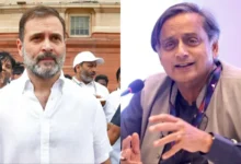Photo of राहुल गांधी के फर्जी वोटिंग के आरोपों को मिला शशि थरूर और मल्लिकार्जुन खरगे का समर्थन, चुनाव आयोग से जल्द कार्रवाई की मांग