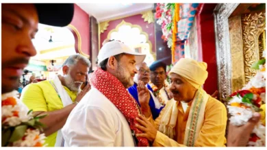 Photo of वोटर अधिकार यात्रा के तहत सीतामढ़ी पहुंचे राहुल गांधी, जानकी मंदिर में की पूजा, तेजस्वी यादव बोले- ‘अन्याय के खिलाफ…’