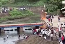 Photo of पांढुर्ना के गोटमार मेले में 400 घायल, 5 की हालत गंभीर, जानिए क्या है यह जोखिम भरा उत्सव