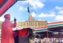 Photo of स्वतंत्रता दिवस पर CM योगी आदित्यनाथ ने दी शुभकामनाएं, ‘विकसित उत्तर प्रदेश’ का खाका किया प्रस्तुत