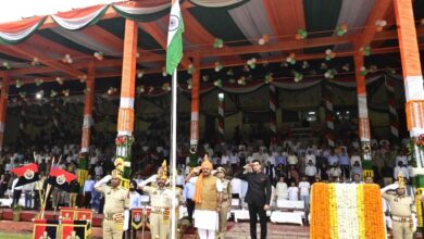 Photo of किश्तवाड़ त्रासदी के साए में मनाया गया स्वतंत्रता दिवस, सांस्कृतिक कार्यक्रम रद्द