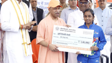 Photo of राष्ट्रीय खेल दिवस: CM योगी ने विभिन्न जनपदों में खेल सम्बन्धित कार्यों का किया लोकार्पण, प्रदेश के खिलाड़ियों को किया पुरस्कृत