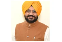 Photo of पंजाब में बनेंगे 500 आधुनिक पंचायत घर और सेवा केंद्र, मंत्री तरुनप्रीत सिंह सौंद ने दी जानकारी