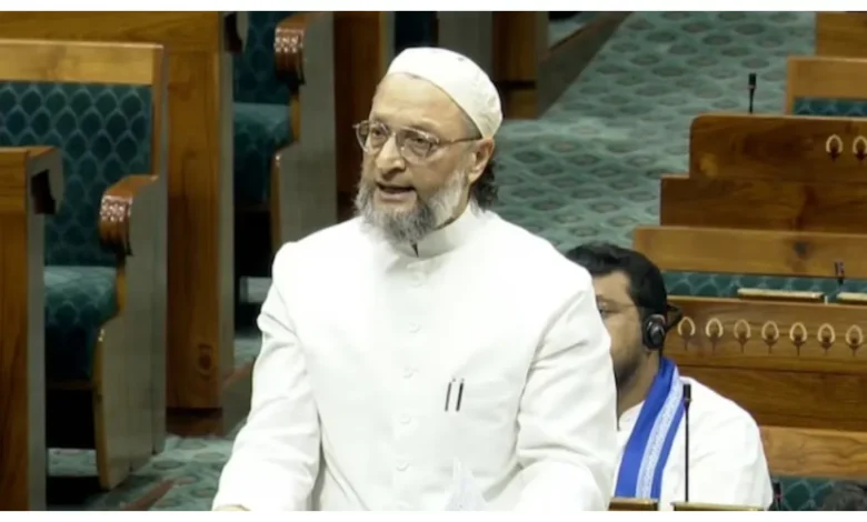 Asaduddin Owaisi On Modi :