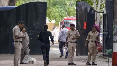 Photo of दिल्ली के 5 स्कूलों को आज फिर मिली बम से उड़ाने की धमकी, मौके पर पहुंची पुलिस