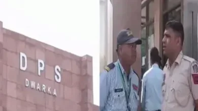 Photo of DPS द्वारका स्कूल को बम से उड़ाने की धमकी, दिल्ली पुलिस मौके पर पहुंची