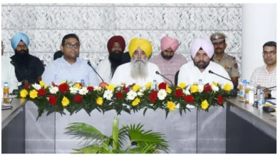 Photo of पंजाब के कृषि मंत्री गुरमीत सिंह खुड्डियां ने वीडियो कॉन्फ्रेंस से बाढ़ प्रभावित जिलों की समीक्षा की
