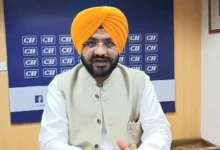 Photo of पंजाब के पर्यटन मंत्री तरुनप्रीत सिंह सौंद ने जसविन्दर भल्ला के निधन पर जताया दुख