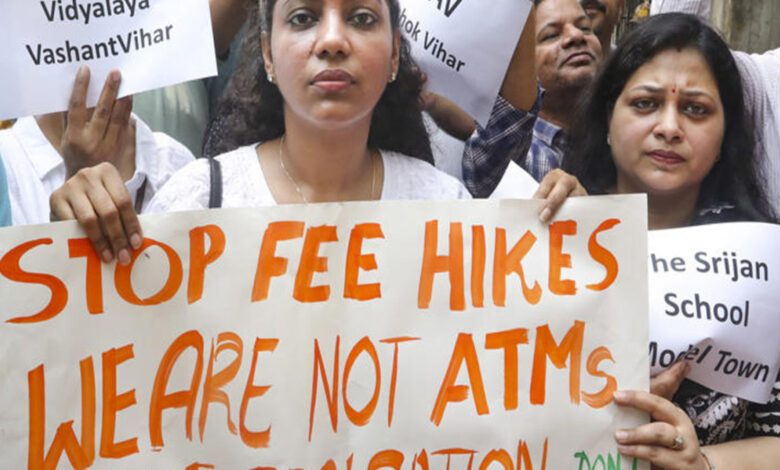 Delhi Parents Protest