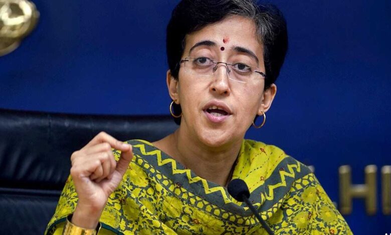 Atishi On Saurabh Bharadwaj Case