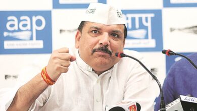 Photo of AAP का आरोप: चुनावी घोटालों पर पर्दा डाल रही BJP, लोकतंत्र को बताया खतरा