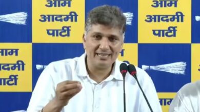 Photo of ED की छापेमारी या सियासी बदला? सौरभ भारद्वाज पर लगे इल्जामों का सच