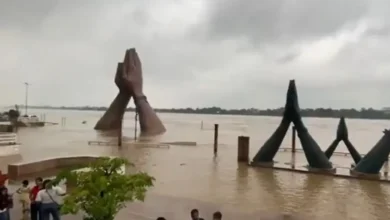Photo of वाराणसी में गंगा का रौद्र रूप! जलस्तर खतरे के निशान के पास, अलर्ट मोड पर प्रशासन