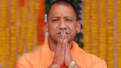 Photo of सीएम योगी ने अधिकारियों के साथ की बैठक: जन शिकायतों में लापरवाही पर दी चेतावनी, बाढ़ और PET परीक्षा पर भी चर्चा