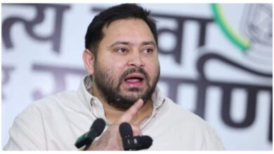 Photo of ‘ध्यान से अपना नाम देख लें’, तेजस्वी यादव के आरोपों पर EC ने दिया जवाब