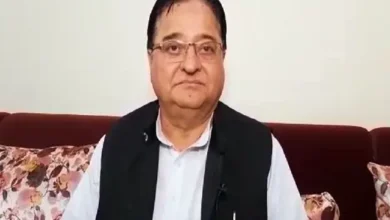 Photo of रामभद्राचार्य के बयान पर सपा नेता एस.टी. हसन का पलटवार- कहा, धर्म के नाम पर दुकानदारी…”
