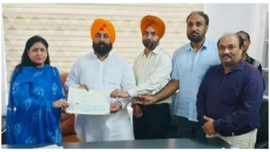 Photo of लुधियाना के शिक्षकों ने बाढ़ राहत कोष में 31.53 लाख का योगदान देकर दिखाई सामाजिक जिम्मेदारी, शिक्षा मंत्री हरजोत सिंह बैंस ने सराहा
