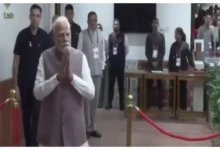Photo of उपराष्ट्रपति चुनाव के लिए वोटिंग शुरू, पीएम मोदी ने नए संसद भवन में डाला पहला वोट