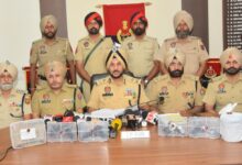 Photo of पंजाब पुलिस की बड़ी कार्रवाई: अमृतसर में हथियार और हवाला नेटवर्क से जुड़े 6 लोग गिरफ्तार
