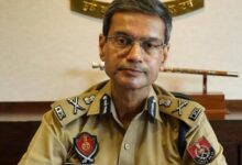 Photo of पंजाब पुलिस ने मचाई भारी छापेमारी: 202वें दिन 93 नशा तस्कर गिरफ्तार, हेरोइन और अफीम बरामद