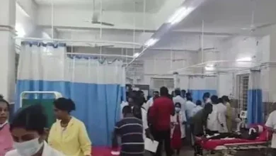 Photo of कर्नाटक में गणेश विसर्जन जुलूस में तेज रफ्तार ट्रक ने भीड़ को रौंदा, 8 की मौत, 20 घायल