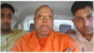 Photo of 17 छात्राओं के यौन शोषण के आरोपी स्वामी चैतन्यानंद को दिल्ली पुलिस ने आगरा से किया गिरफ्तार