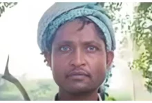 Photo of सीतापुर में पति ने डीएम से लगाई जान बचाने की गुहार, कहा- पत्नी रात में नागिन बन डराती है