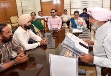 Photo of वित्त मंत्री हरपाल सिंह चीमा ने शिक्षकों की मांगों पर की अहम बैठक, जायज़ मुद्दों के समाधान का दिया भरोसा